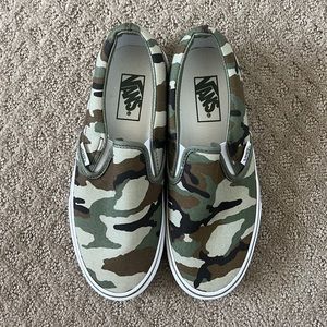 Vans Camo Slip-on